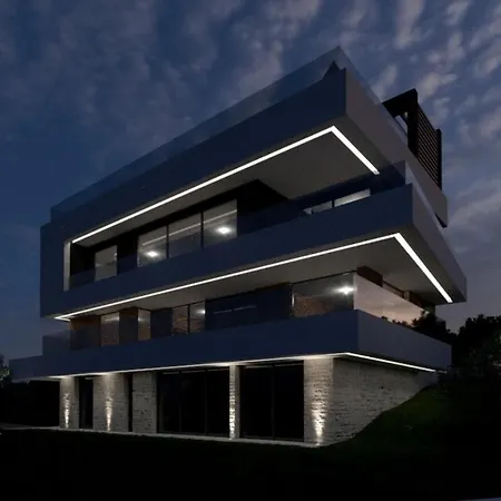 Mb11 * Rovinj