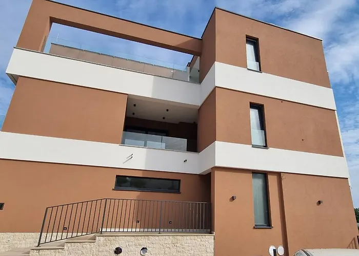 Mb11 Pensionat Rovinj